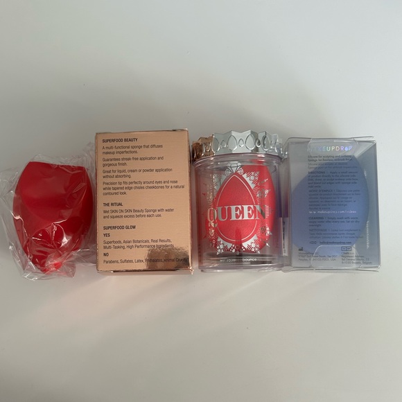 BOGO BUNDLE! Beauty Sponges - Picture 3 of 6